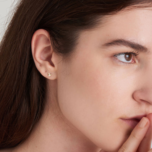 14kt Gold Heart Stud Earrings