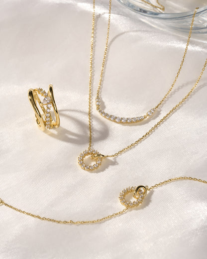 Gold Interlinked Circles Pavé Bracelet Set