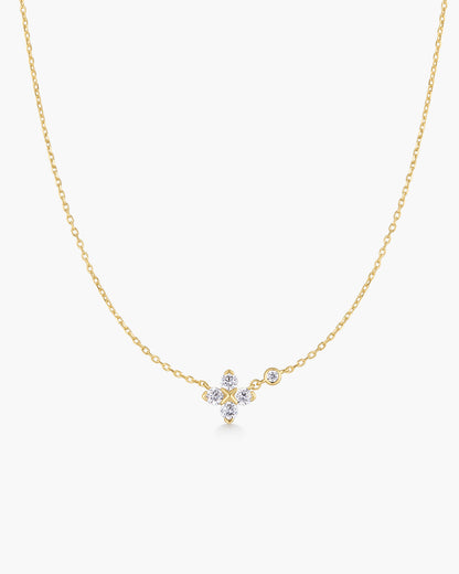 Gold Sparkling Lucky Clover Necklace