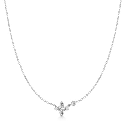 Silver Sparkling Lucky Clover Necklace