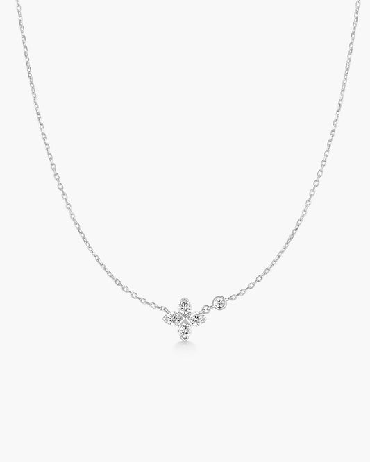 Silver Sparkling Lucky Clover Necklace