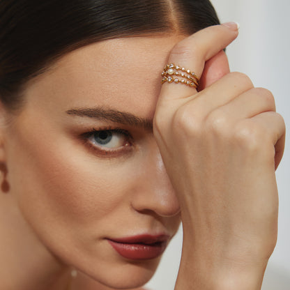 Gold Bezel Cubic Zirconia Zig-Zag Ring