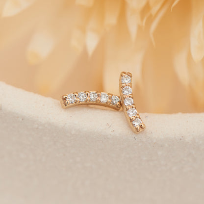 14kt Gold Magma Diamond Curve Stud Earrings
